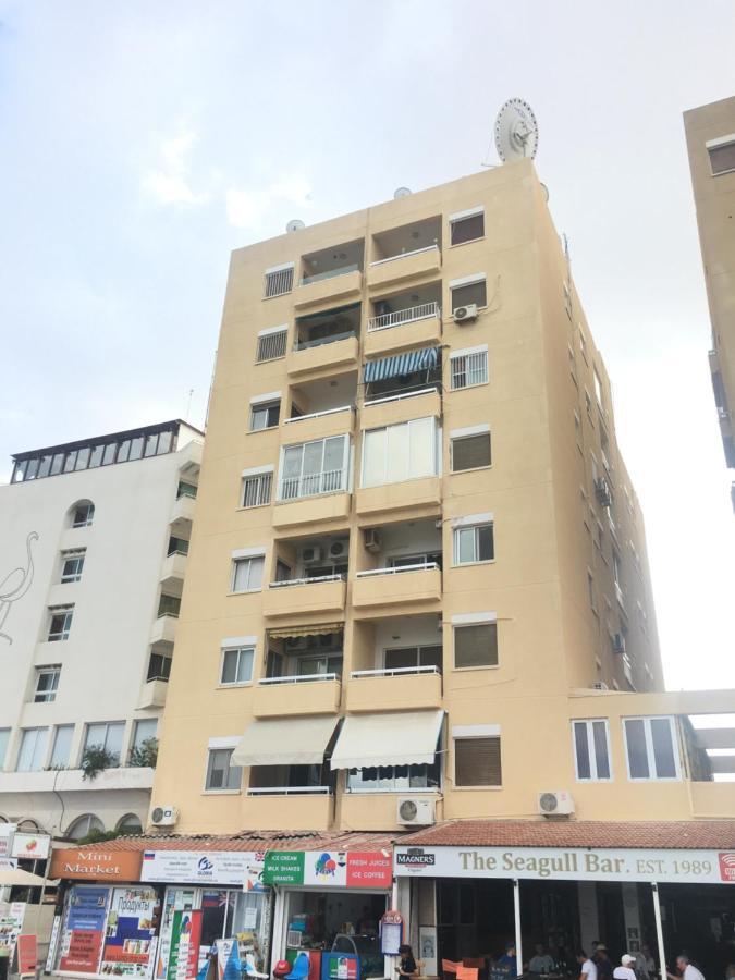 Larnaca Beach Apartment 1A المظهر الخارجي الصورة